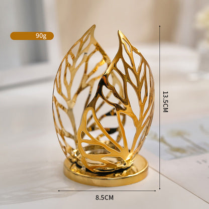 Light luxury iron candle holder