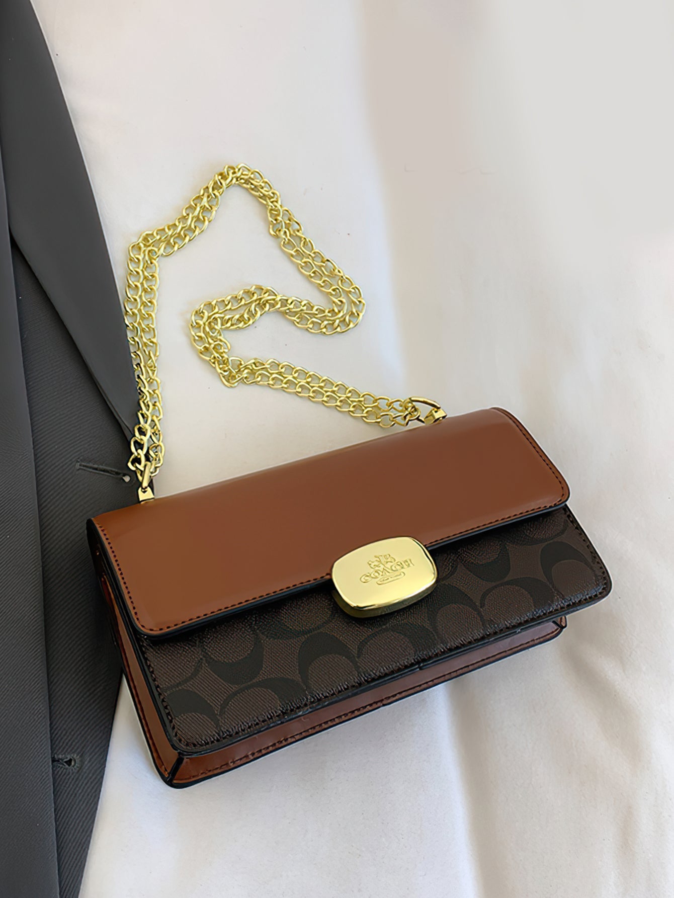 Chic Chain Crossbody Bag: Versatile Mini Square Bag for Effortless Style - 7 Colours