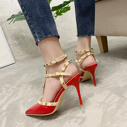 High-heeled casual shoes