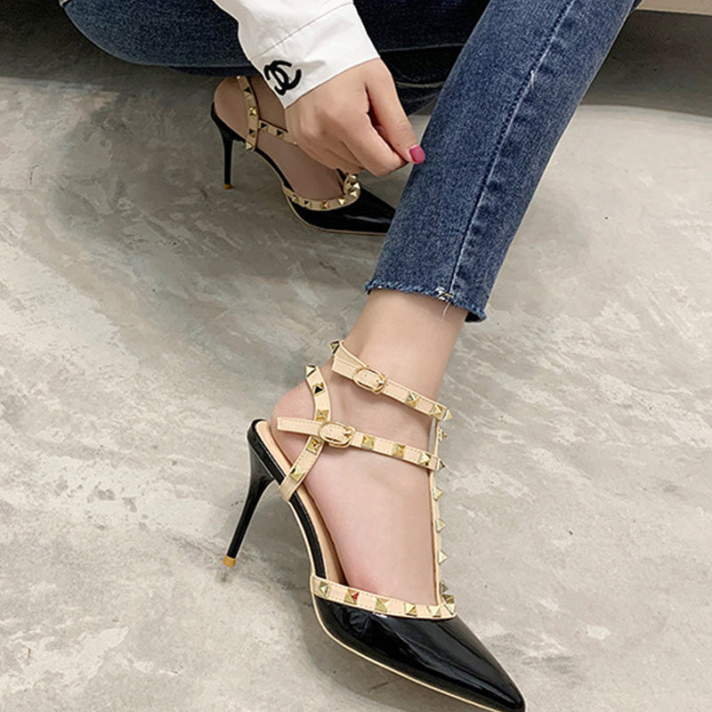High-heeled casual shoes