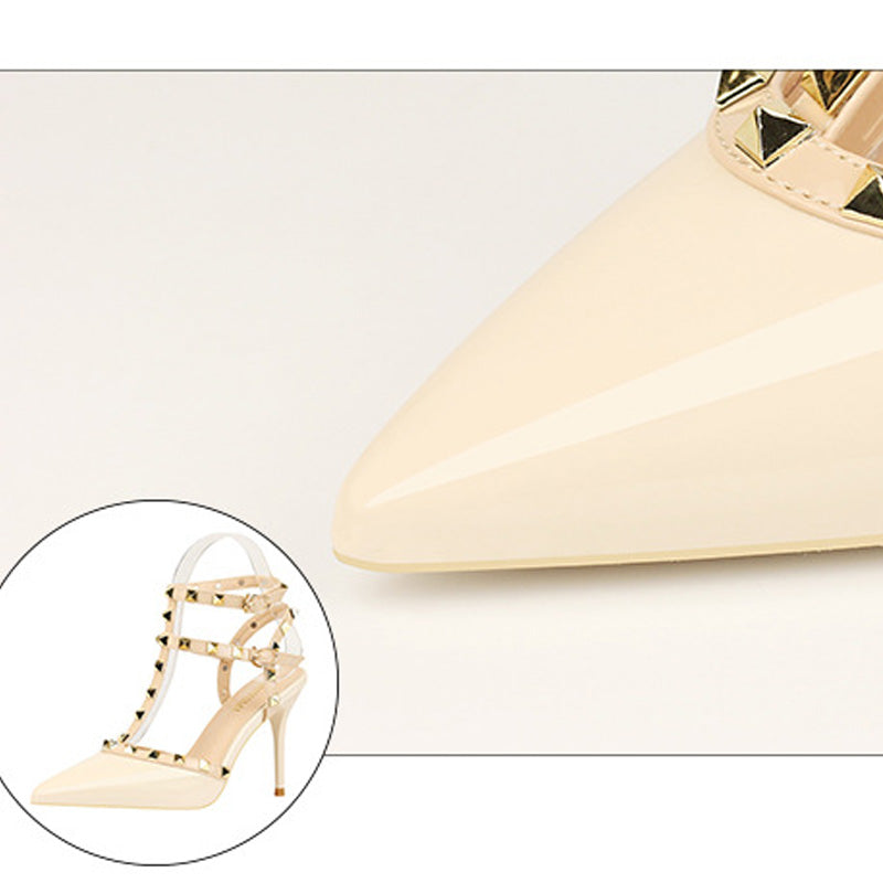 High-heeled casual shoes