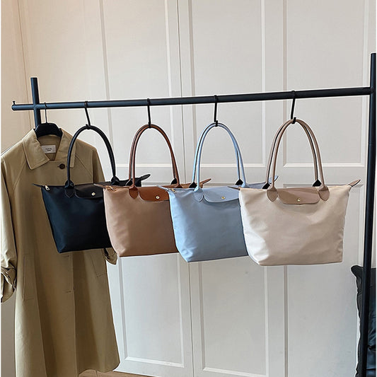 Versatile shoulder tote bag