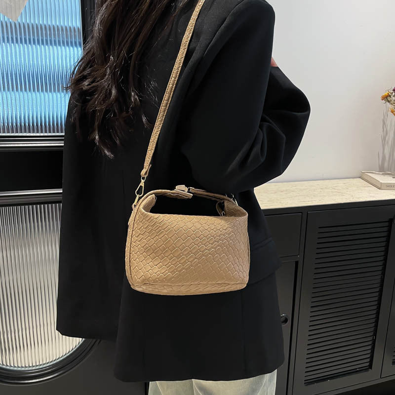 Vintage casual handbag
