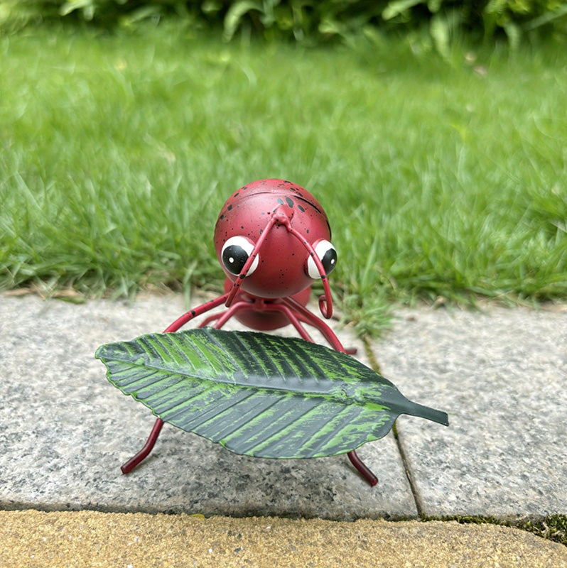 Metal Ant Ornament