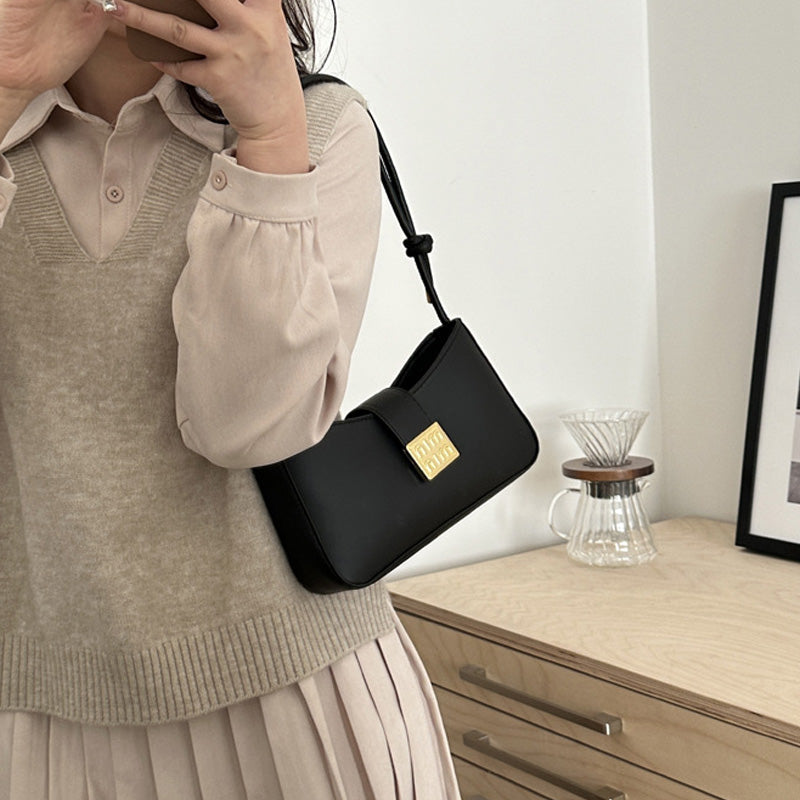 Crossbody handbag