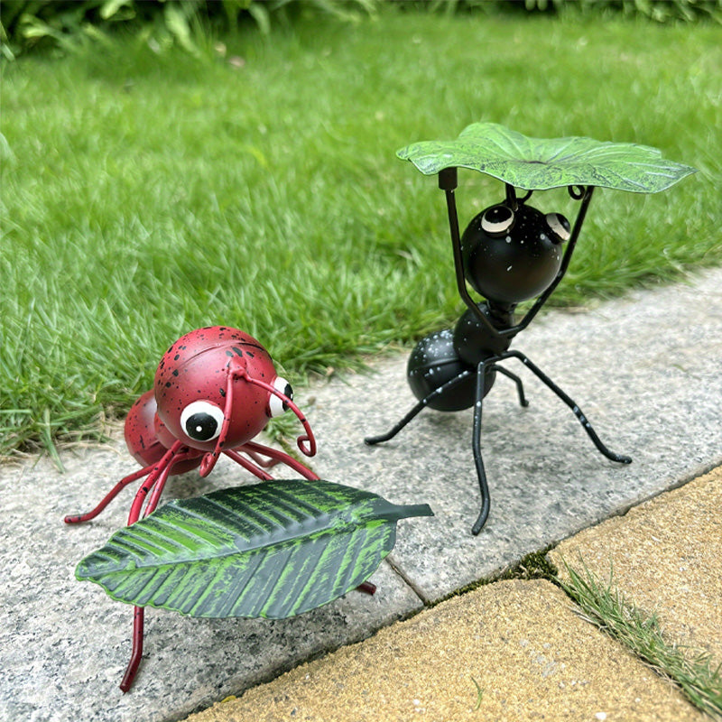 Metal Ant Ornament