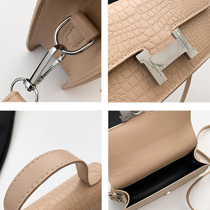 Fashionable simple messenger bag