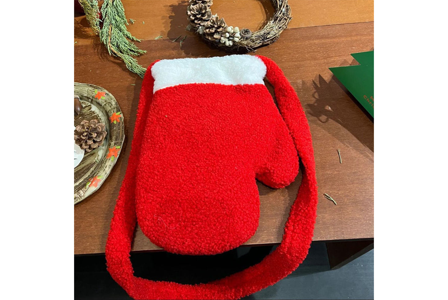 **Christmas Plush Glove Bag (Retro Quirky Crossbody Bag)**
