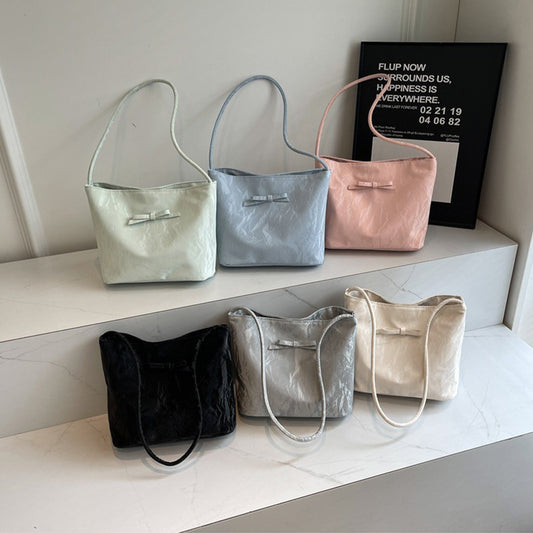 Underarm tote bag