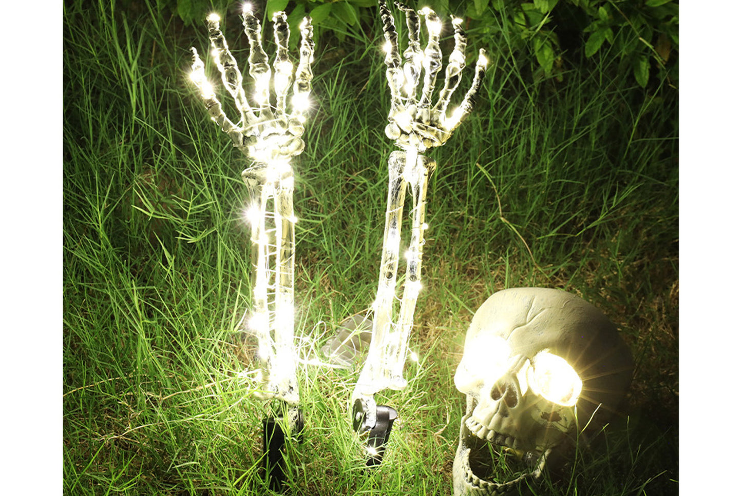 Halloween Skull Three-Piece Ground Socket Set