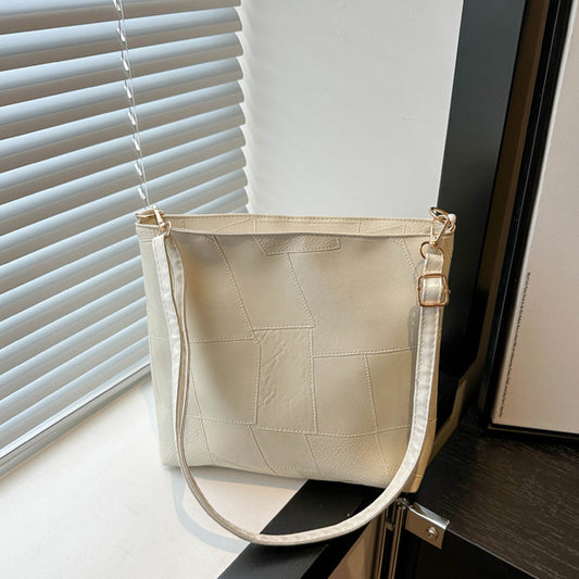 Trendy plaid bag
