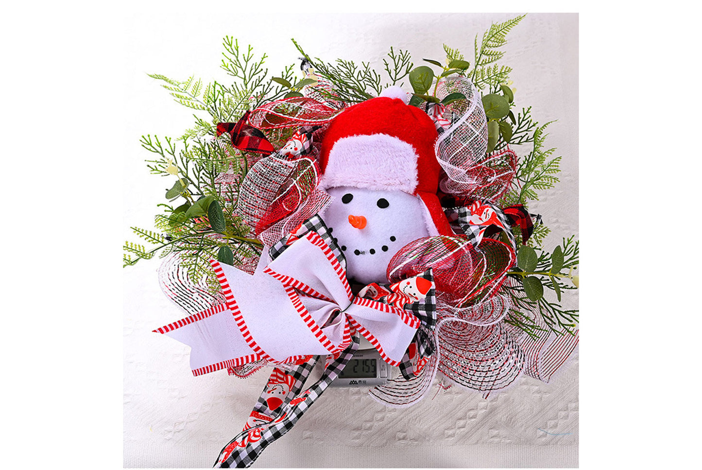 **Christmas Cartoon Snowman Ribbon Wreath Decoration**