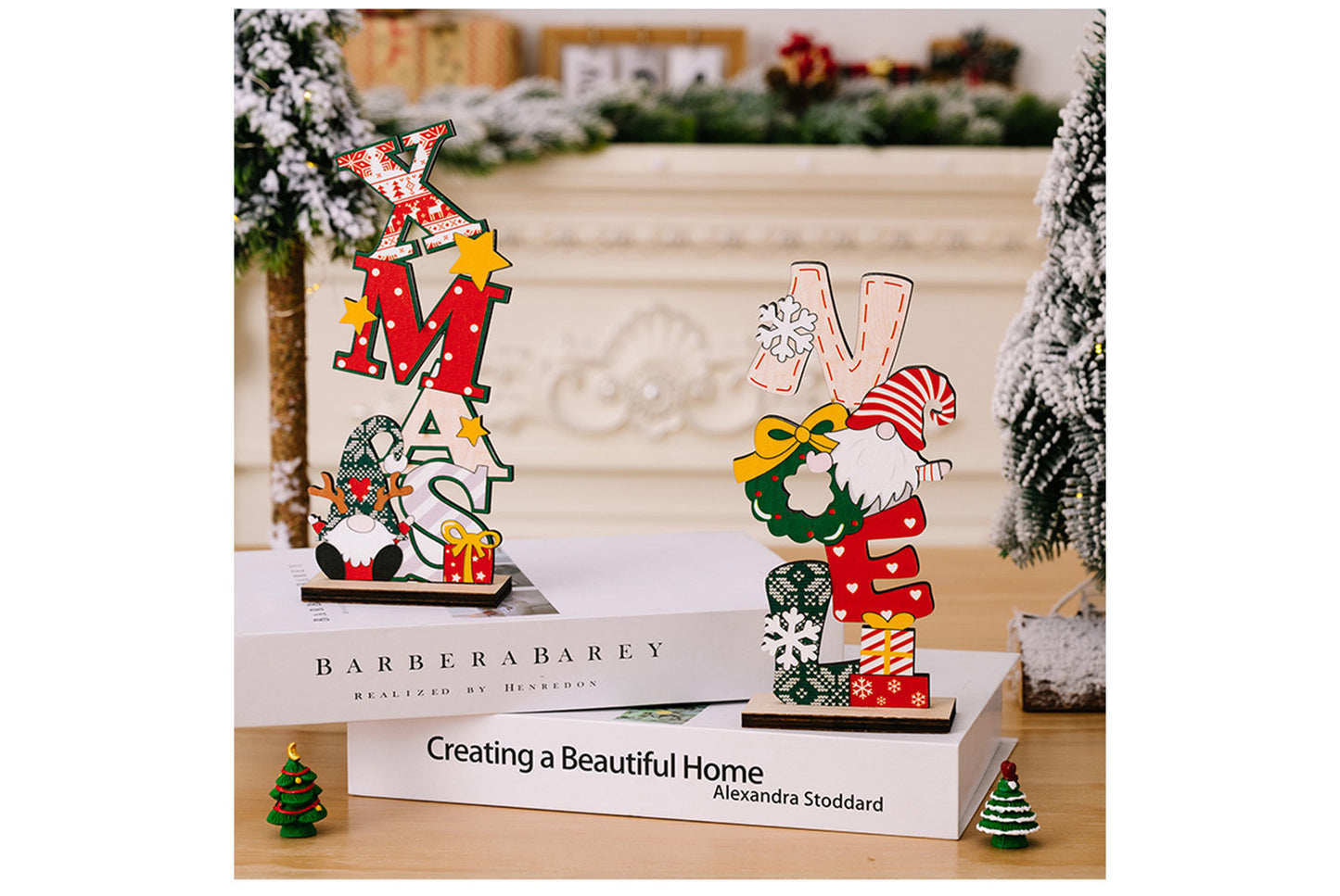 **Christmas Wooden Desktop Ornament**