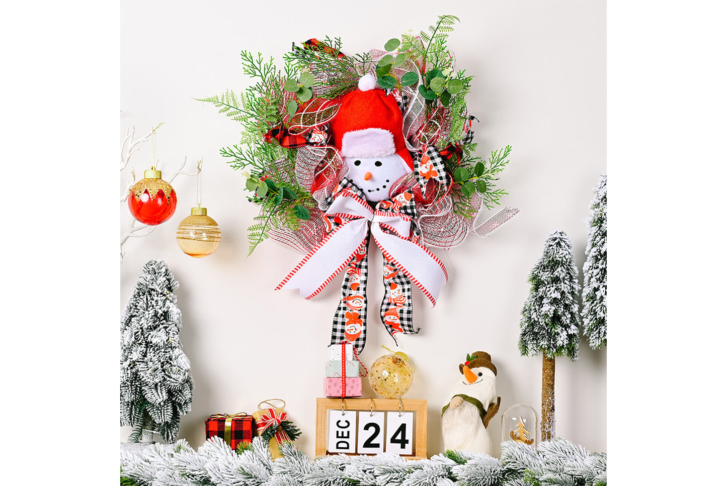**Christmas Cartoon Snowman Ribbon Wreath Decoration**