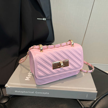 Diamond chain bag