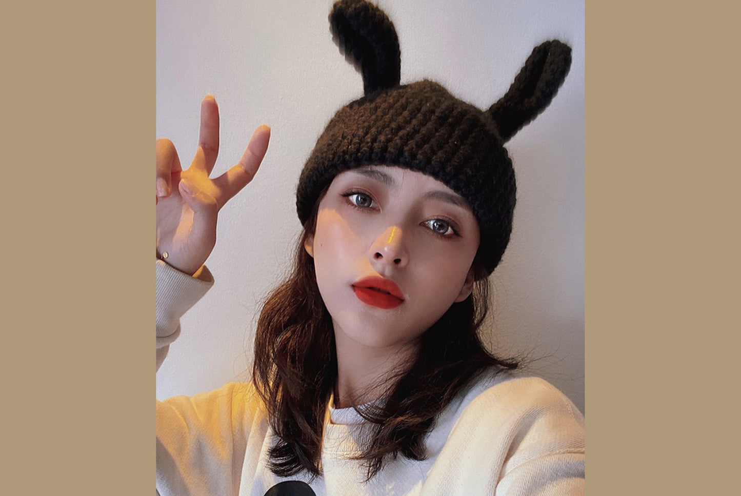 **Handmade Bunny Ear Knitted Hat (Autumn/Winter Warm Knitted Hat)**