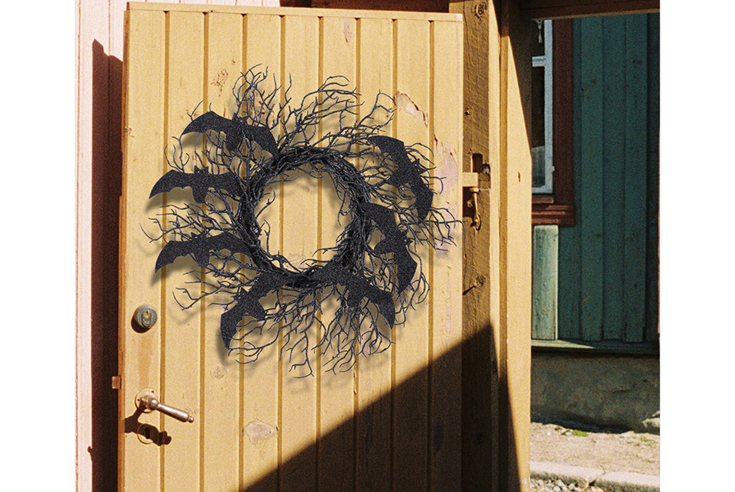 Halloween Black Dead Branch Bat Vine Wreath