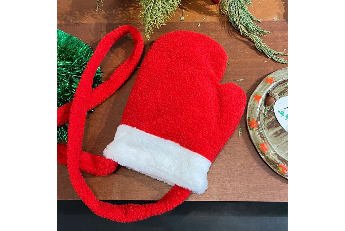 **Christmas Plush Glove Bag (Retro Quirky Crossbody Bag)**