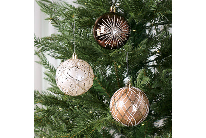 **Set of 6 Painted Christmas Balls**