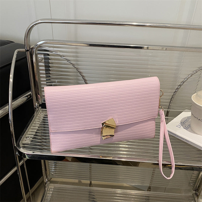 Fashionable small square bag