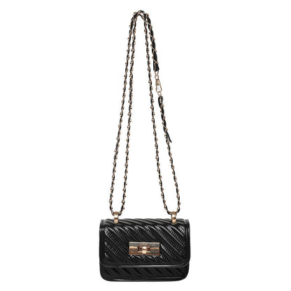 Diamond chain bag