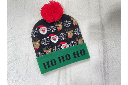 **Christmas Light-Up Wool Hat (Winter Warm Jacquard Knit Hat)**