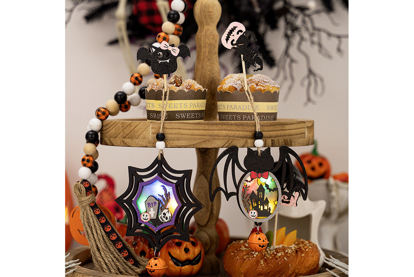 Halloween Wooden Light-Up Pendant | Pumpkin, Bat, and Spider Horror Decoration
