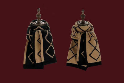 **Christmas Red Knitted Scarf (Winter Warmth Essential)**